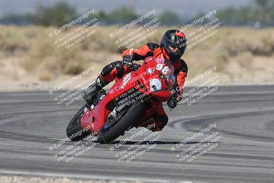 media/Oct-13-2025-Moto Forza (Mon) [[a66d839500]]/3-B Group/Session 3 (Turn 16)/